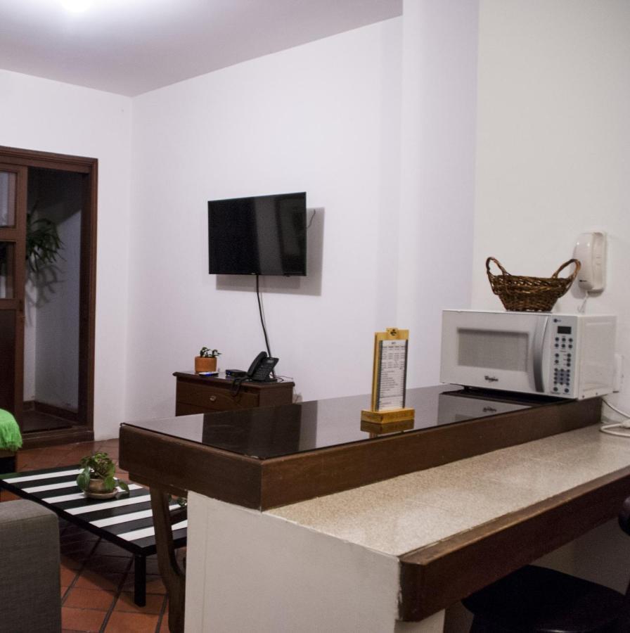 Hotel Colina De San Antonio Кали Екстериор снимка