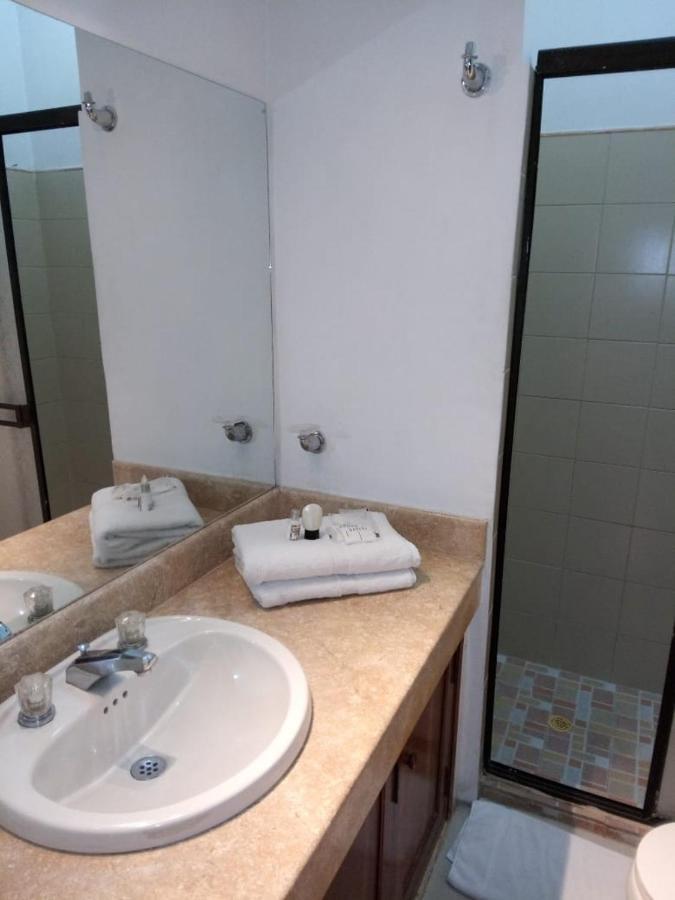 Hotel Colina De San Antonio Кали Екстериор снимка
