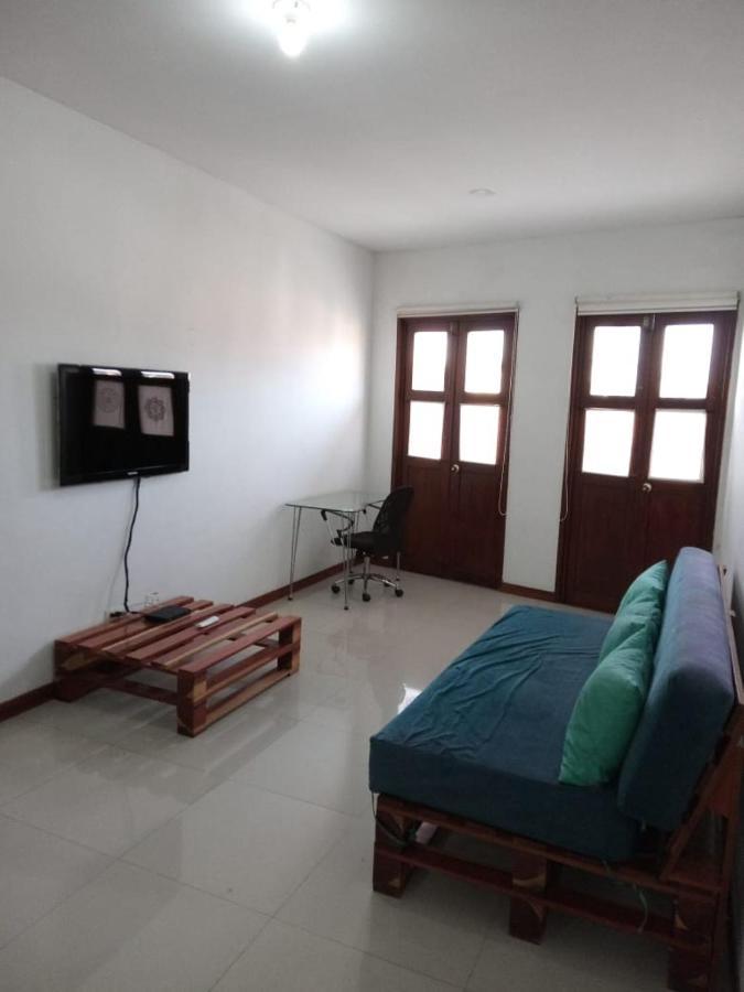 Hotel Colina De San Antonio Кали Екстериор снимка