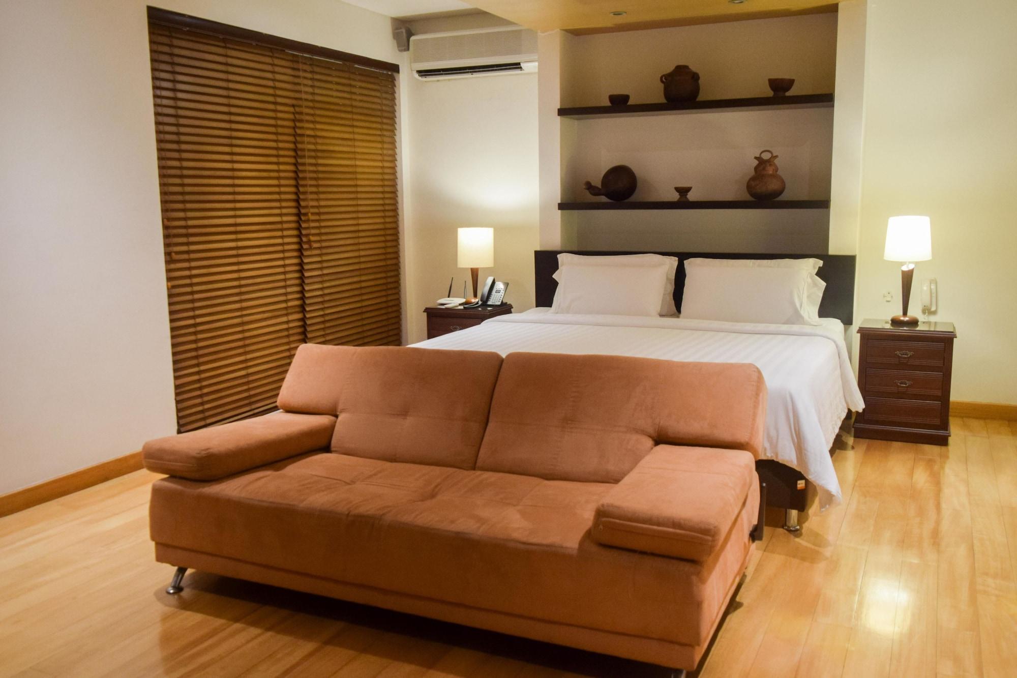 Hotel Colina De San Antonio Кали Екстериор снимка