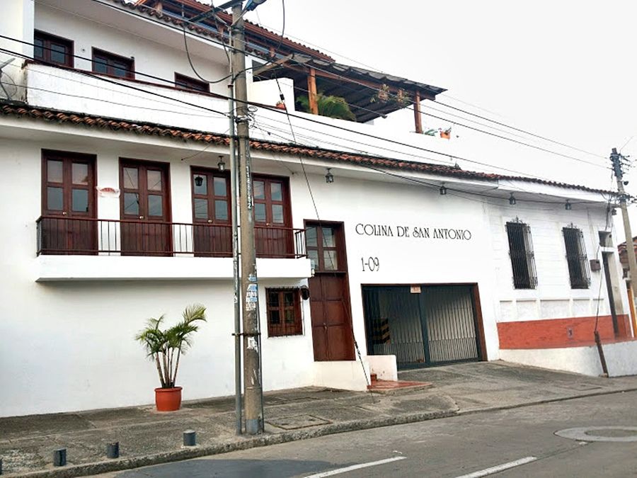 Hotel Colina De San Antonio Кали Екстериор снимка